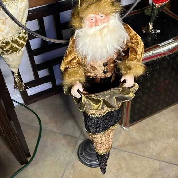 Mark Roberts Stocking Santa and figure vintage fine detail
